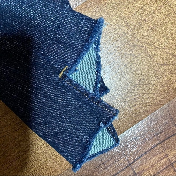 Frame Denim Le High Straight Reverse in Northern - Picture 5 of 7